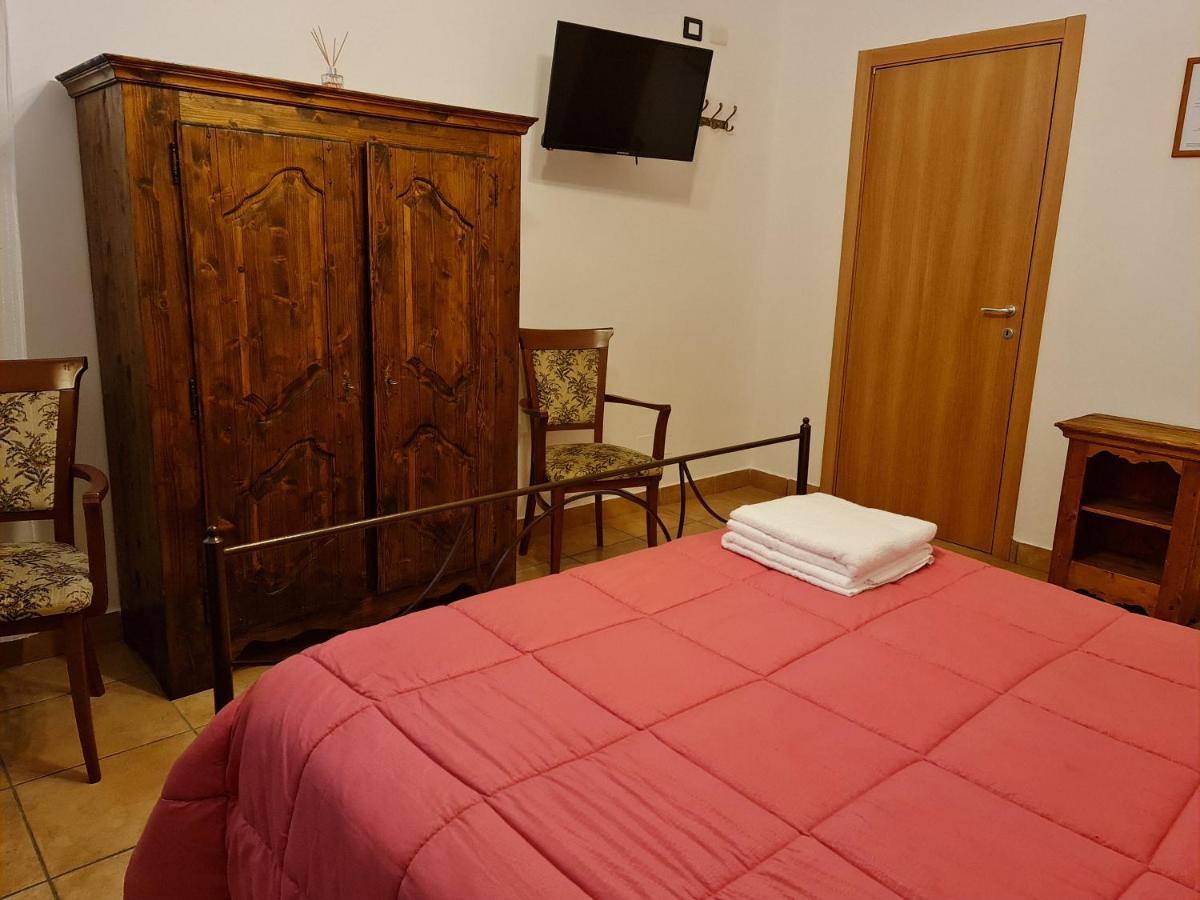 Bed and Breakfast Casale Rurale San Marco Evangelista Exterior foto